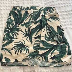 H&M Green Leaf Print Skirt